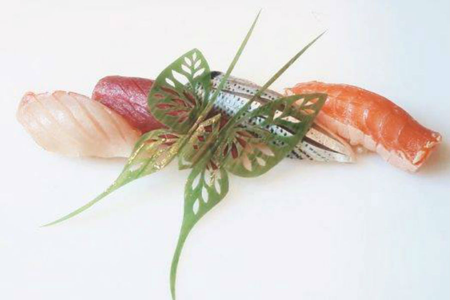 El misterio ha sido resuelto: ¿para qué son las tiras verdes con las que sirven el sushi?