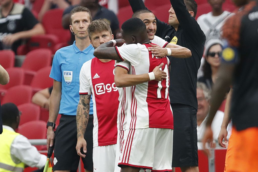 ¡Ajax se consagró campeón de la Supercopa de Holanda tras vencer al PSV!