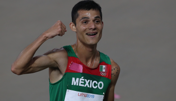 ¡Llegó la 22! Fernando Martínez ganó los 5 mil metros de atletismo en Lima 2019