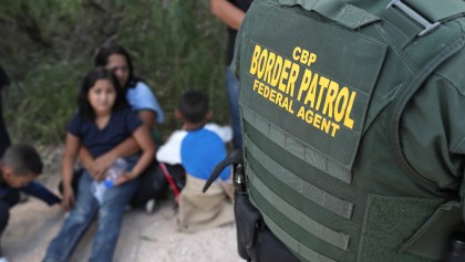 Administración Trump presenta nuevas reglas para detención indefinida de familias migrantes