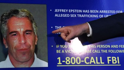 Jeffrey Epstein, multimillonario acusado de tráfico y abuso sexual, se suicida en prisión