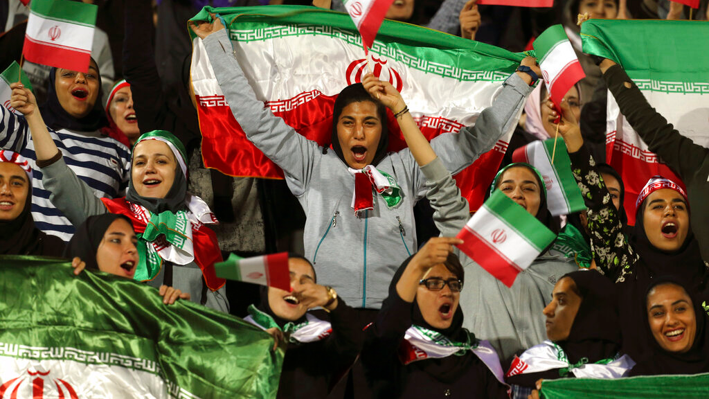 Murió Sahar Khodayari, la iraní que luchó para que las mujeres entren a los estadios de futbol