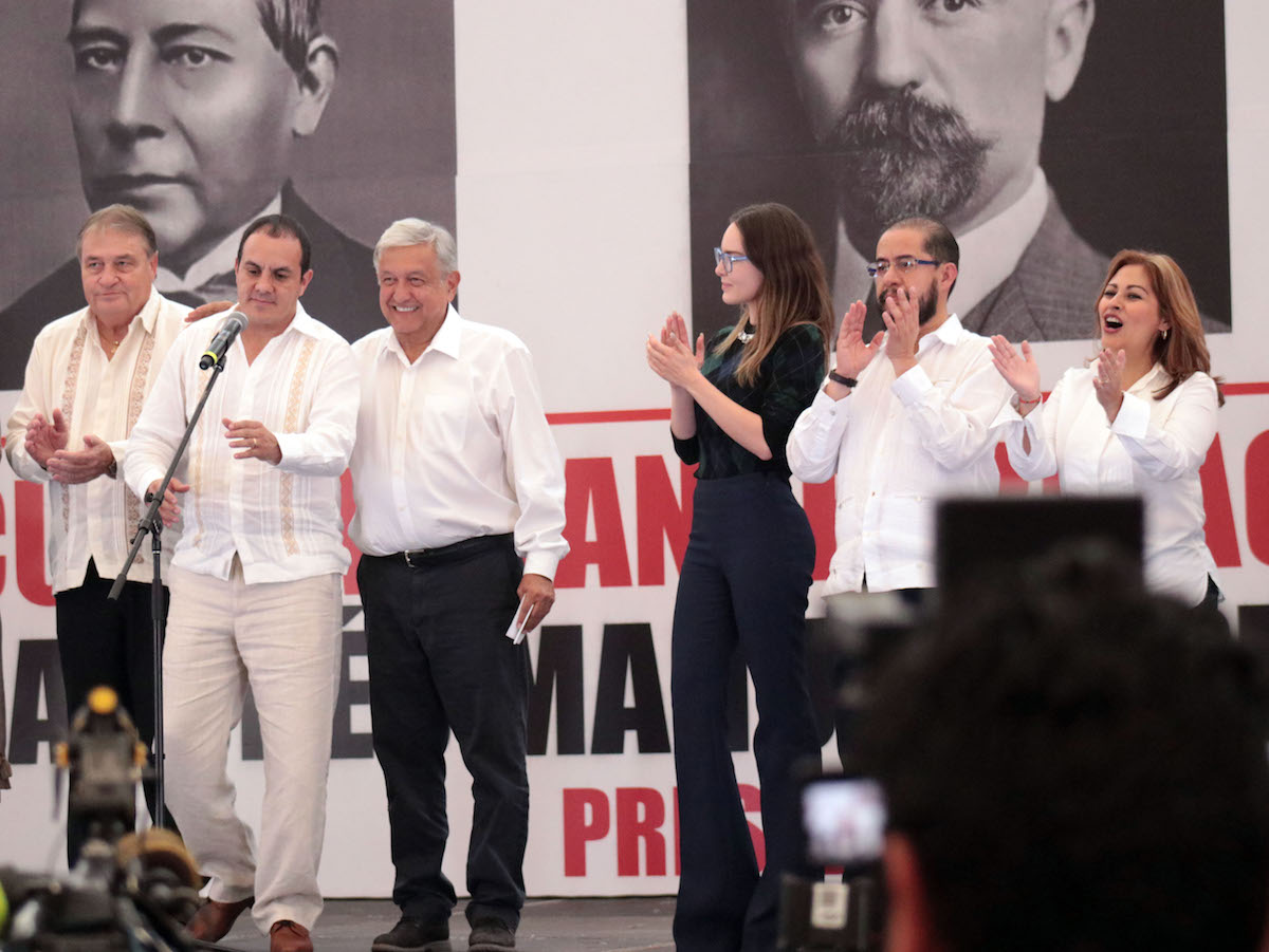 AMLO-Cuauhtémoc-Blanco-nepotismo