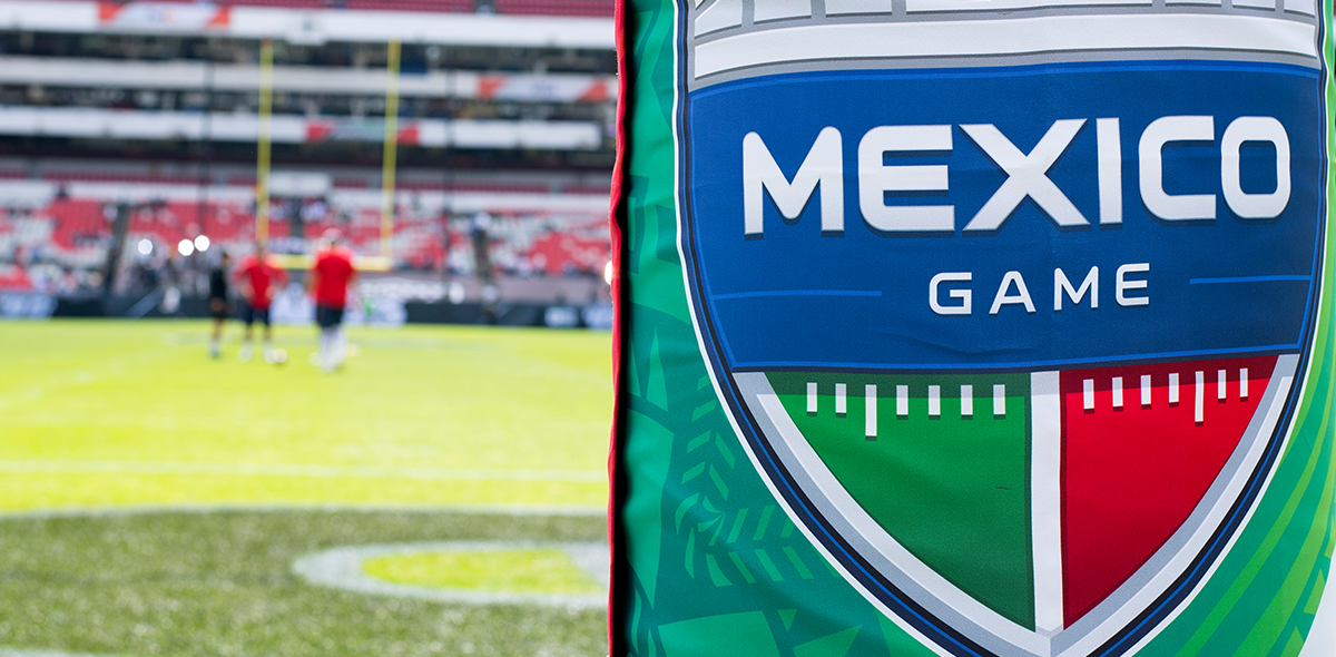 Puebla vs Atlas Santos vs Tijuana Cruz Azul vs Morelia Necaxa vs América Pumas vs León Monterrey vs Chivas Atlético de Madrid vs Valencia Borussia Dortmund vs Borussia Mönchengladbach Manchester United vs Liverpool Sampdoria vs Roma