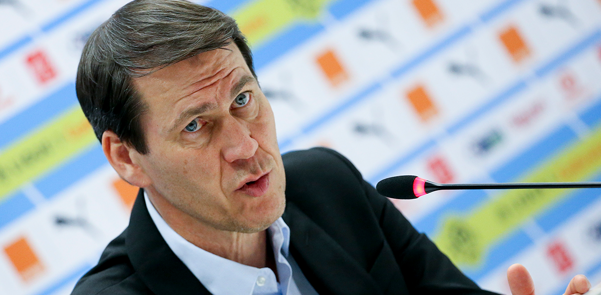 Ni Blanc, ni Sampaoli: Olympique Lyon nombró a su nuevo DT