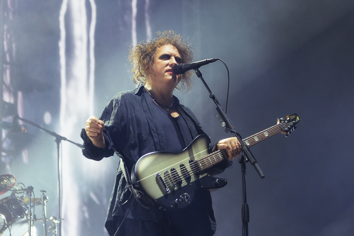 ¡Robert Smith revela el nombre del nuevo disco The Cure y cuándo podría lanzarse!