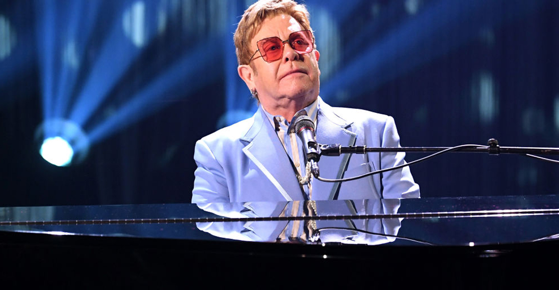 Elton John pospone presentación en Indianapolis por problemas de salud