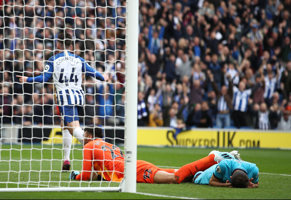Brighton goleó al Tottenham, Lloris se lesionó y empieza una crisis en los ‘Spurs’