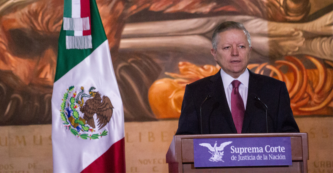 Suspenden a magistrado que revisaba las suspensiones contra Santa Lucía