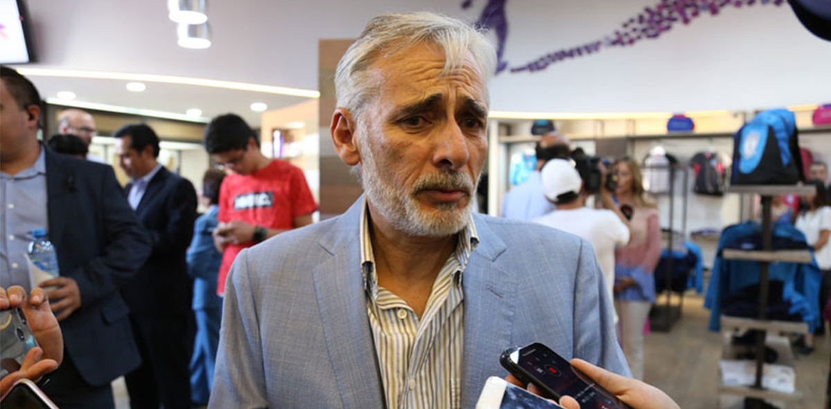 Pachuca aclara que Chivas deberá pagar por Guzmán y Aguirre