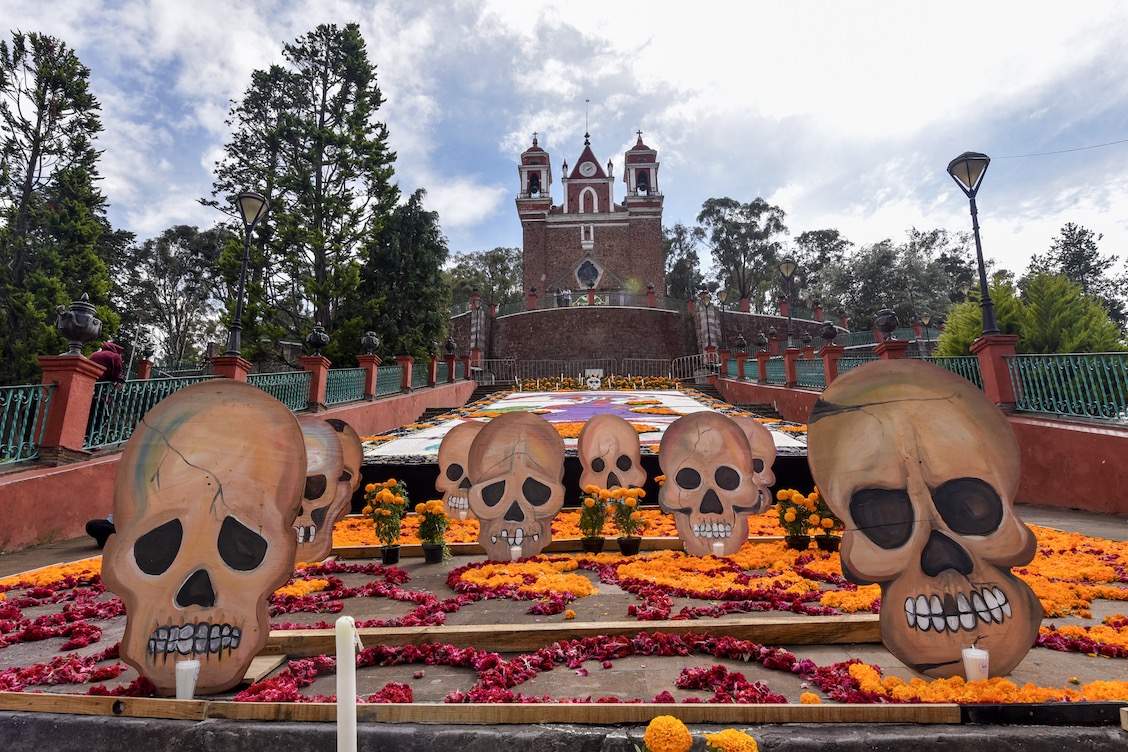 Iglesia-metepec-ofrendas-día-de-muertos