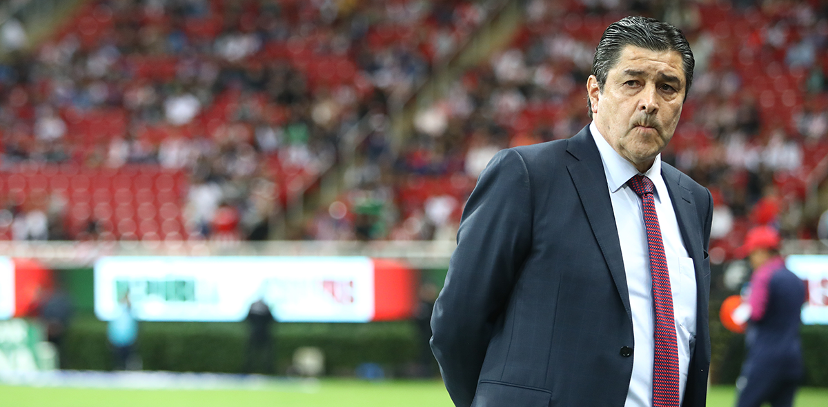 Oficial: Luis Fernando Tena será el técnico de Chivas en el Clausura 2020
