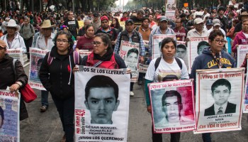 AMLO dice que desaparición de estudiantes en Ayotzinapa no fue un crimen de Estado