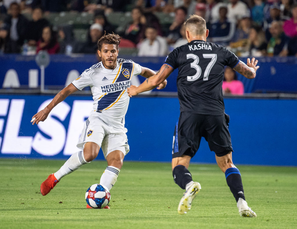 Jonathan Dos Santos se quiere retirar en el LA Galaxy… pero no le cierra la puerta al américa