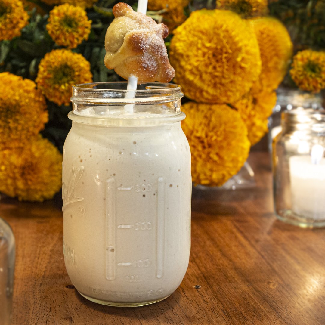 malteada pan de muerto