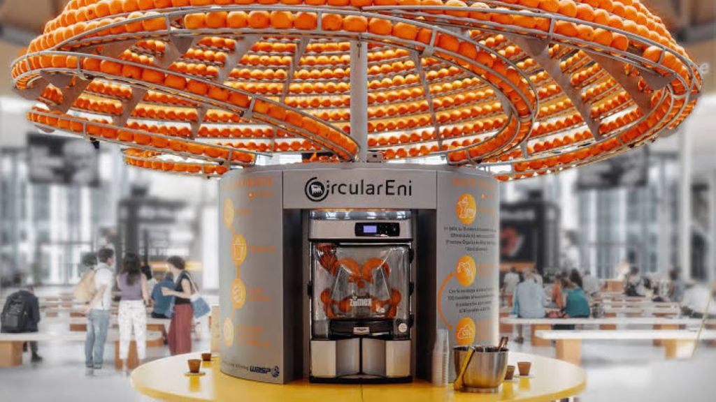 Feel the Peel: El exprimidor de naranjas que aprovecha las cáscaras para imprimir vasos en 3D