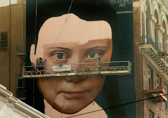 El controvertido mural de Greta Thunberg que fue pintado con aerosoles 