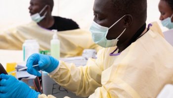 vacuna-contra-ebola-se-aprueba-oms-mundial