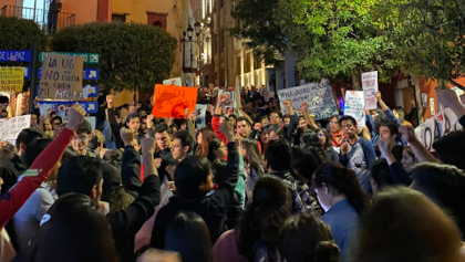 Universidad-de-Guanajuato-protesta-estudiantes