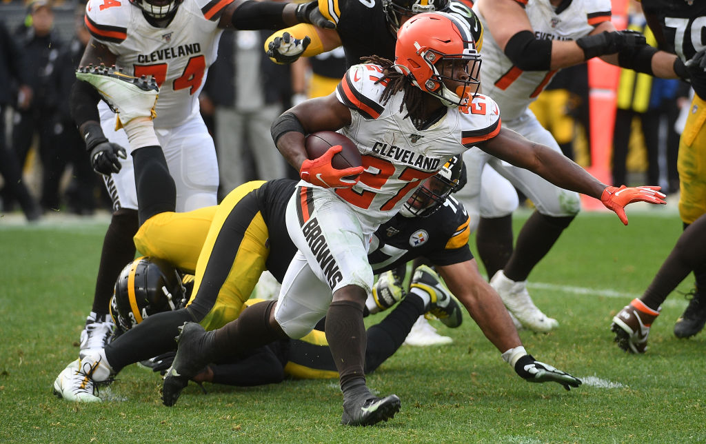 Steelers remontaron diferencia de 10 puntos y aplastaron a los Browns