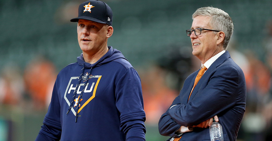 ¡Adiós! Astros despiden a gerente general y deportivo tras sanción de la MLB