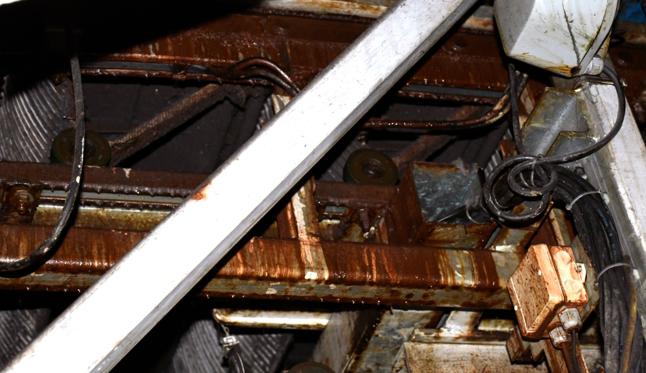 escaleras-electricas-metro-cdmx-danos-averias-orines-03