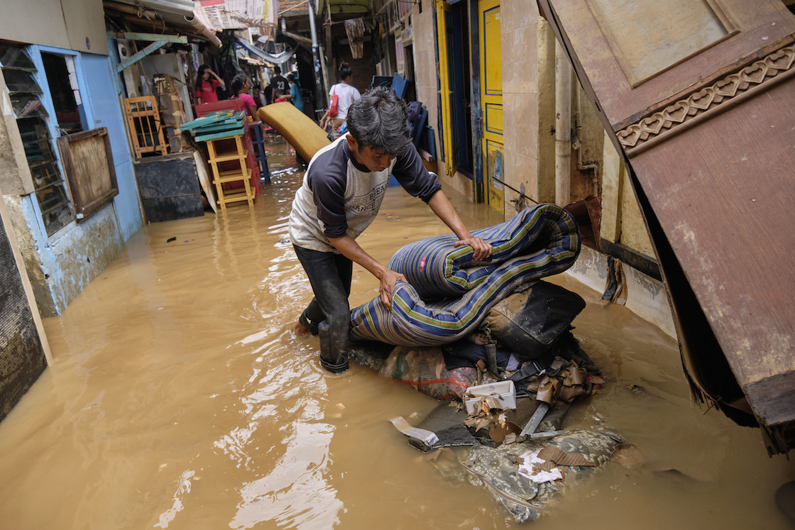  lluvia-tormenta-indonesia-inundacion-muertos-semana-fotos-02