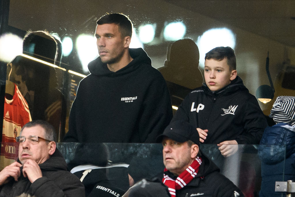¿Directo a Rayados? Podolski anunció su adiós del Vissel Kobe y vendría la ‘bomba regia’