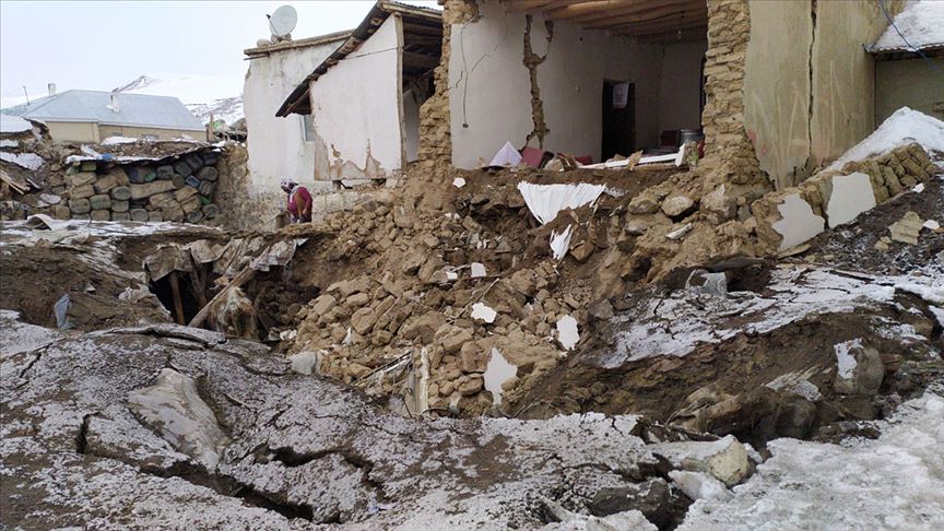 Al menos nueve muertos y más de 100 heridos por sismo que golpeó Turquía e Irán