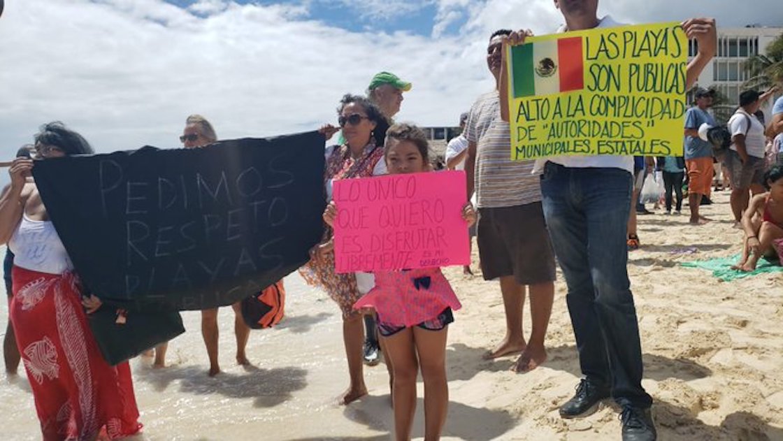 Playa-mamitas-picnic-masivo-protesta