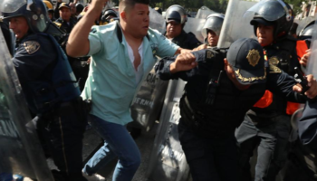 taxistas-enfrentamiento-policias-cdmx-protesta