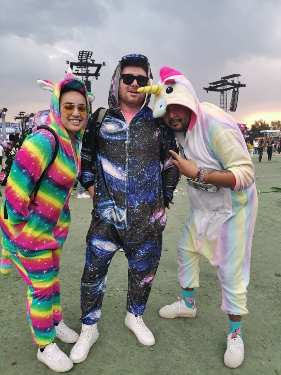 EDC Mexico 2020 color festival gente 09