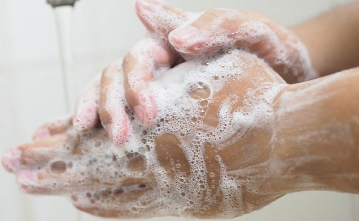 cada cuanto tiempo deberias lavar o desinfectar las manos coronavirus