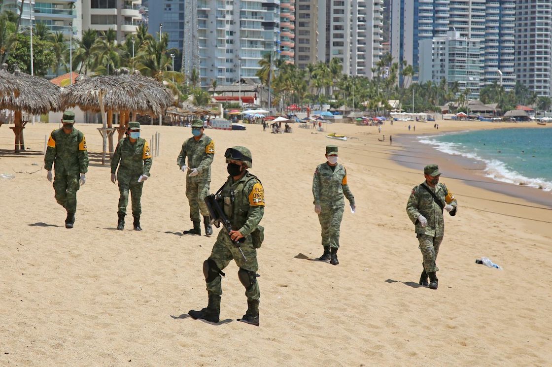 Acapulco-playas-limpias-coronavirus-guerrero