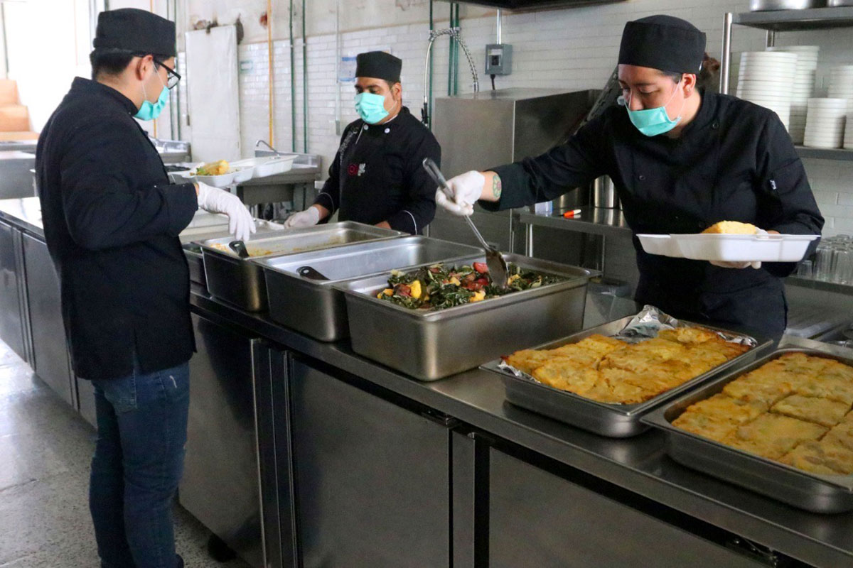 Comidas Solidarias Proyecto Para alimentar doctores y pacientes COVID-19 en México