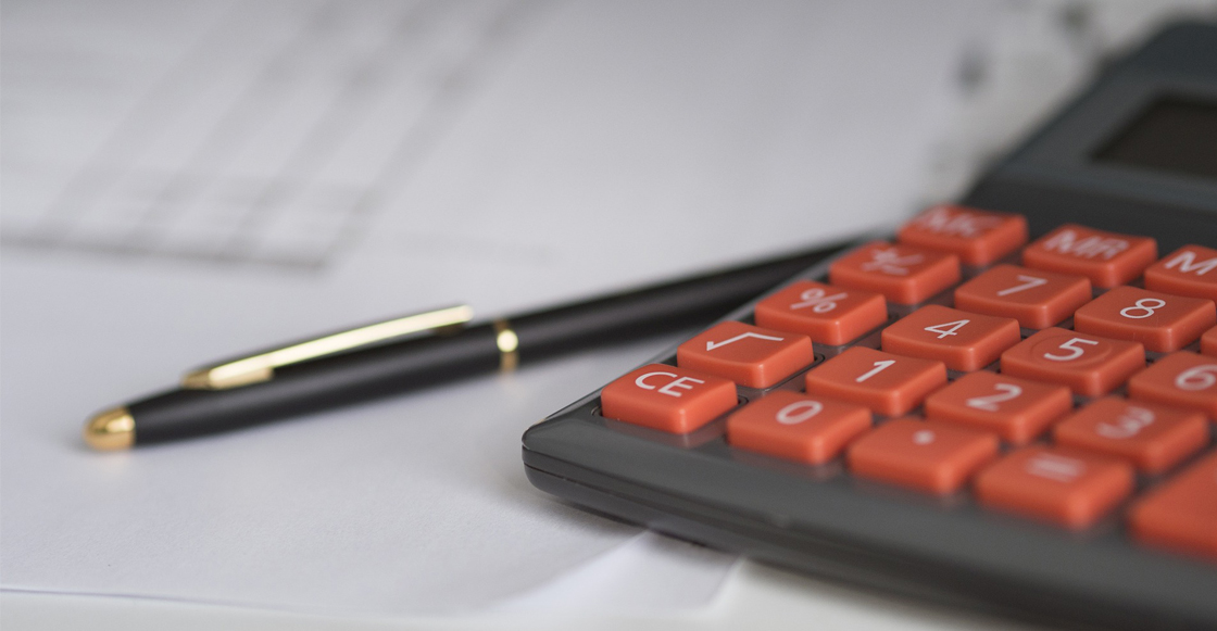 contaduría-calculadora-numeros-curso-unam