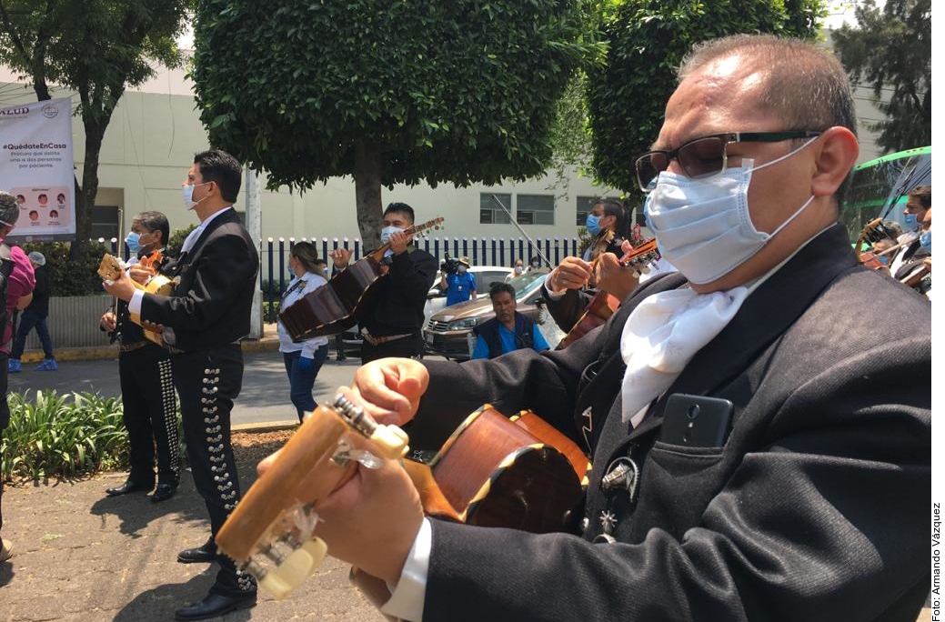 mariachis-iner-coronavirus