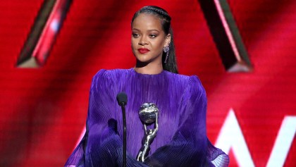 Rihanna dona 2 millones de dólares a víctimas de violencia doméstica por el encierro