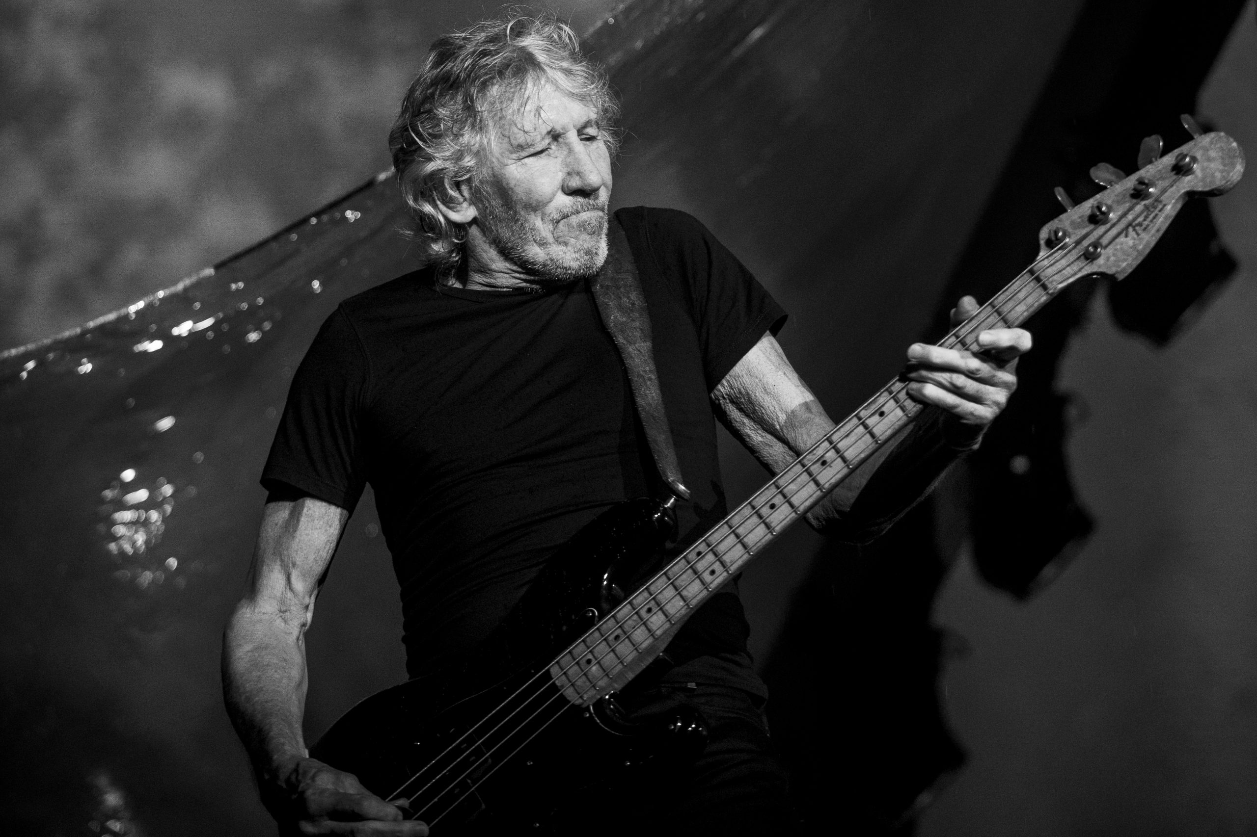 roger-waters-111