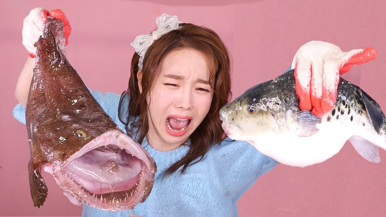 Acusan a youtuber coreana de maltrato animal por videos en donde come mariscos vivos
