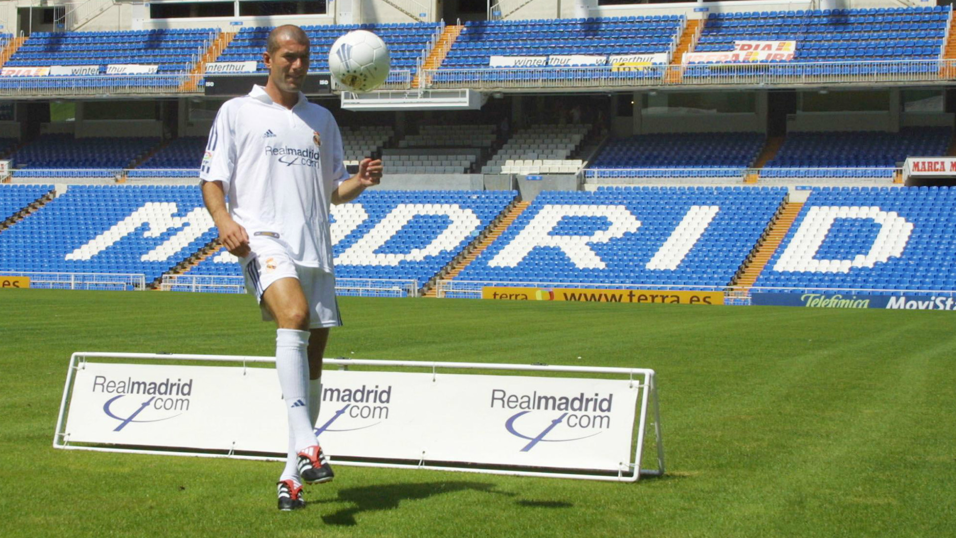 El día que Zidane le dio el ‘sí’ al Real Madrid en una servilleta pactando una cifra récord