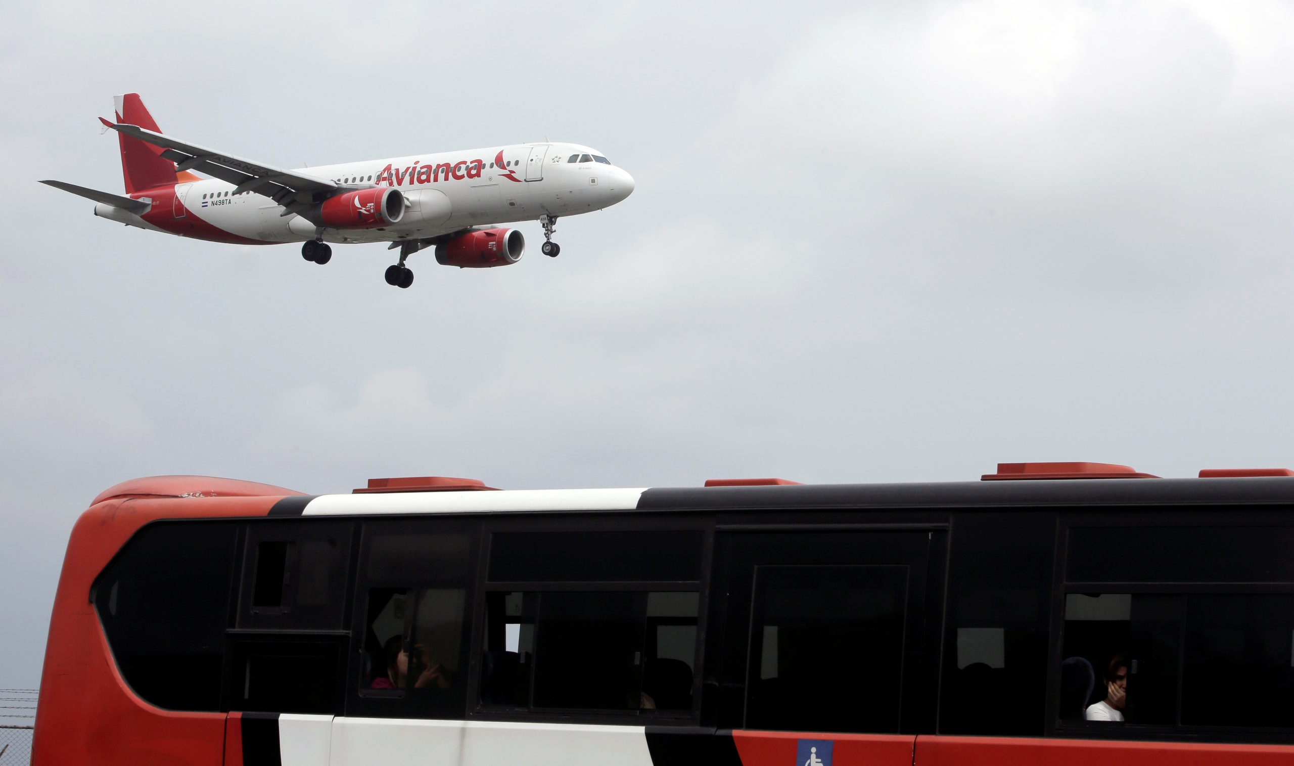 La aerolínea Avianca Holdings se declaró en quiebra ante el impacto del coronavirus
