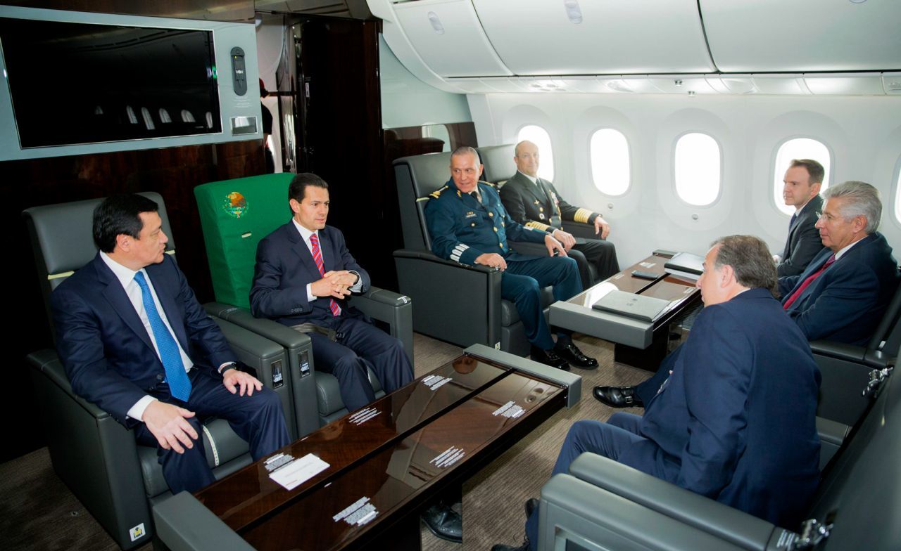 Viajes de Peña Nieto en el avión presidencial costaron más de 300 millones de pesos