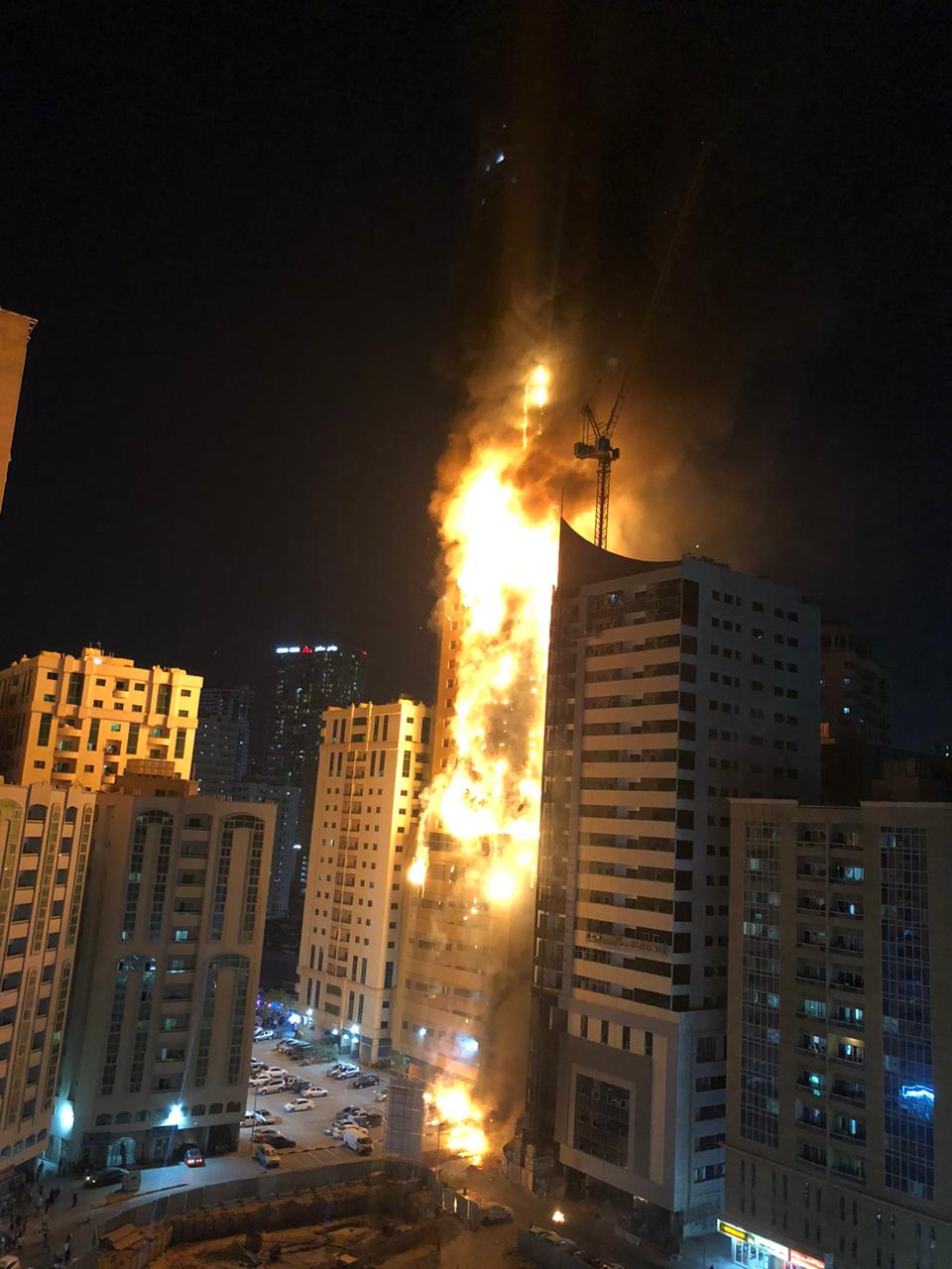 incendio-torre-emiratos-arabes