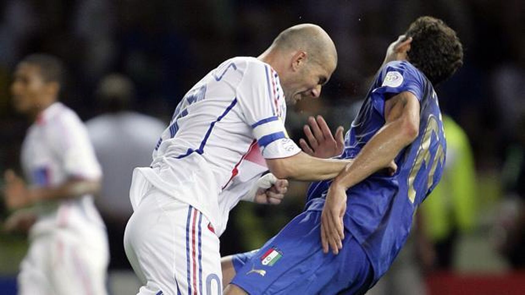 "Prefiero a tu hermana": Así es como Materazzi hizo estallar a Zidane en Alemania 2006
