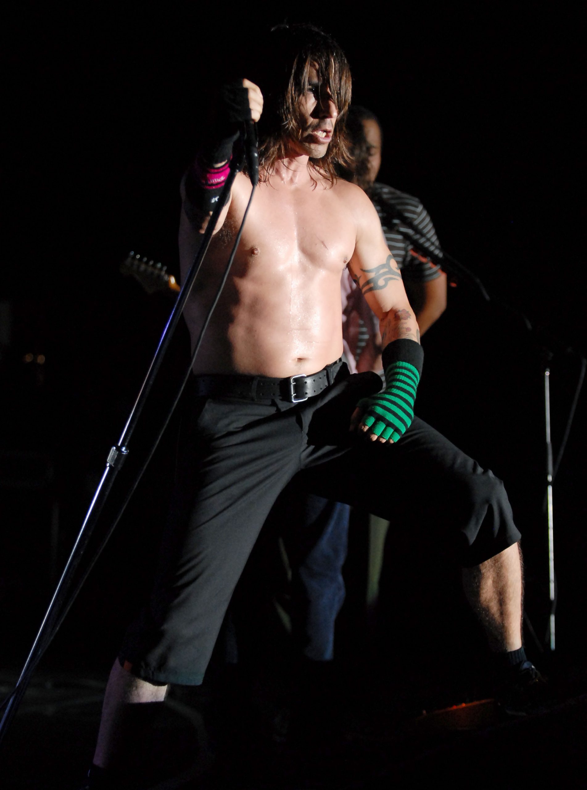 red-hot-chili-peppers-kiedis