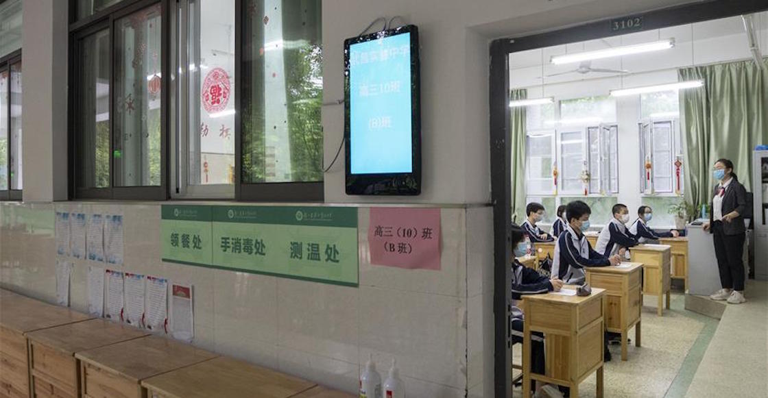 wuhan-china-clases-regreso-estudiantes-escuela-coronavirus-covid-pandemia-como-fotos-video-04