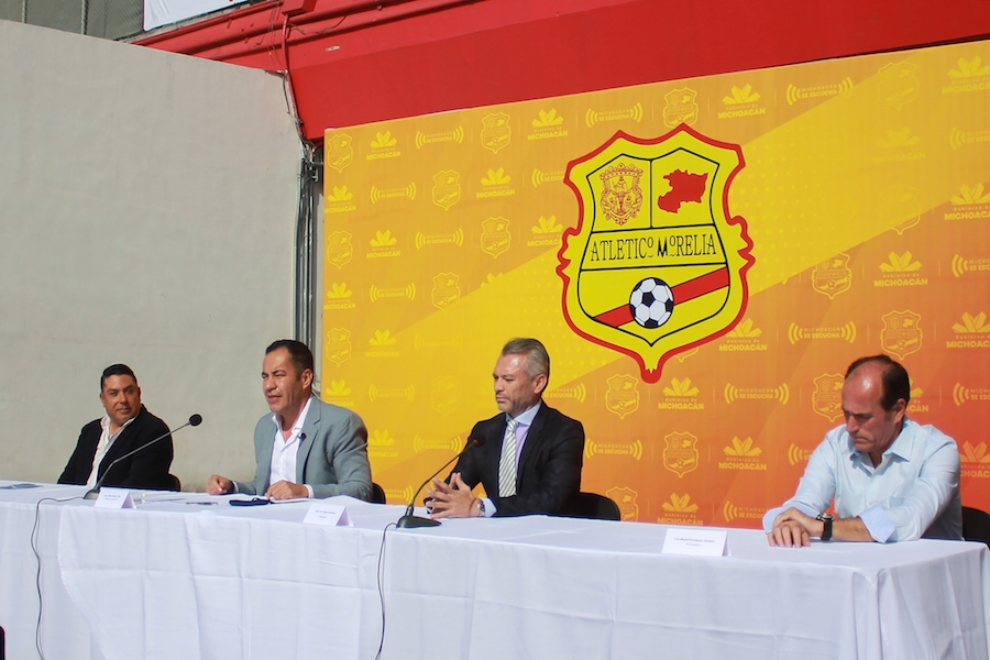Presentan al Atlético Morelia con José Luis Higuera como presidente por un año