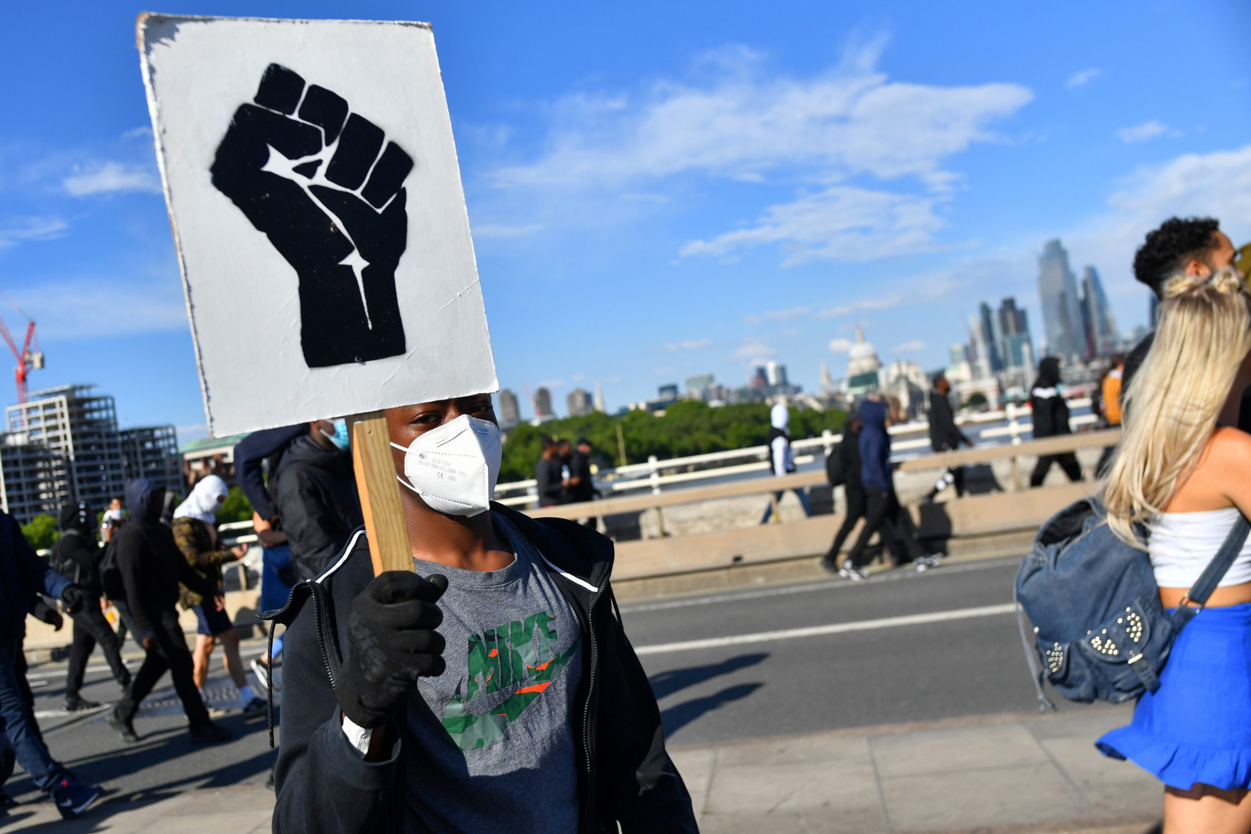 Suspenden manifestación de #BlackLivesMatter en Londres ante contraprotesta de ultraderecha