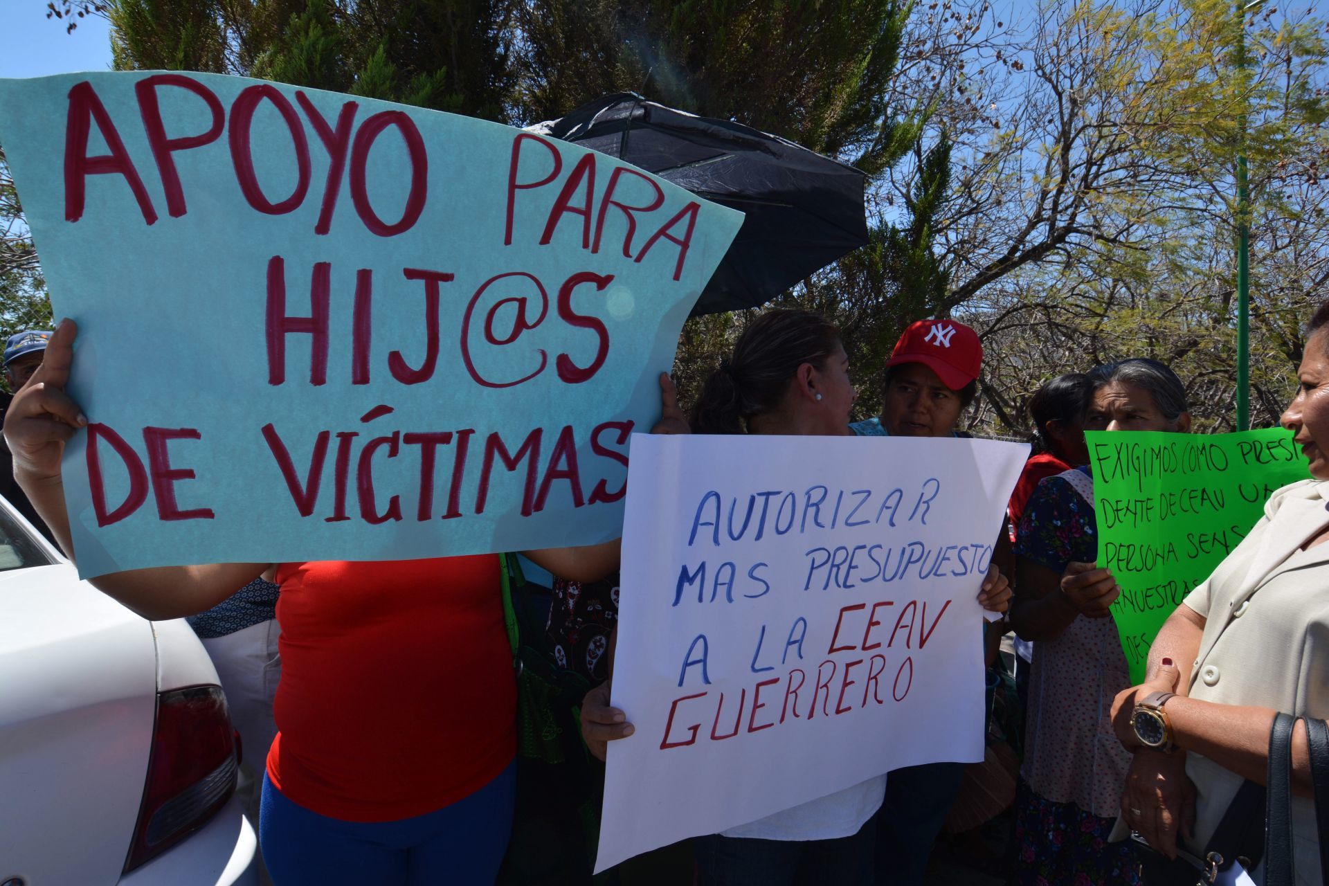 ceav-protesta-ayuda-victimas